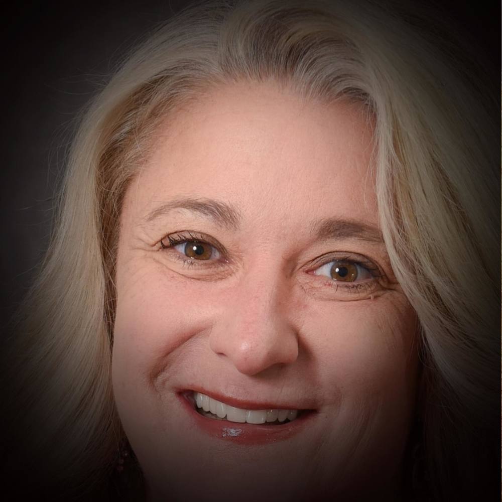 Meet your Posher, Christa